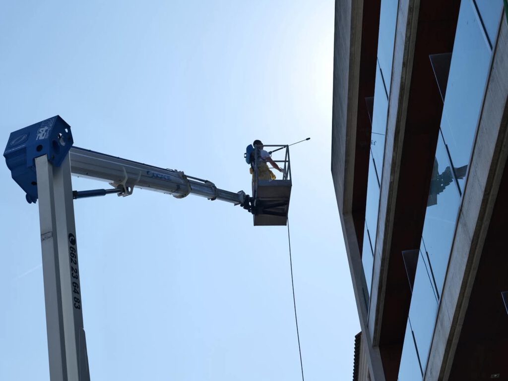 pintar-fachada-comunidad-en-cordoba-grupo-pintex-8