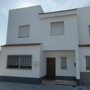 Pintura de Fachadas en Córdoba: Elige el Acabado Ideal para Tu Vivienda